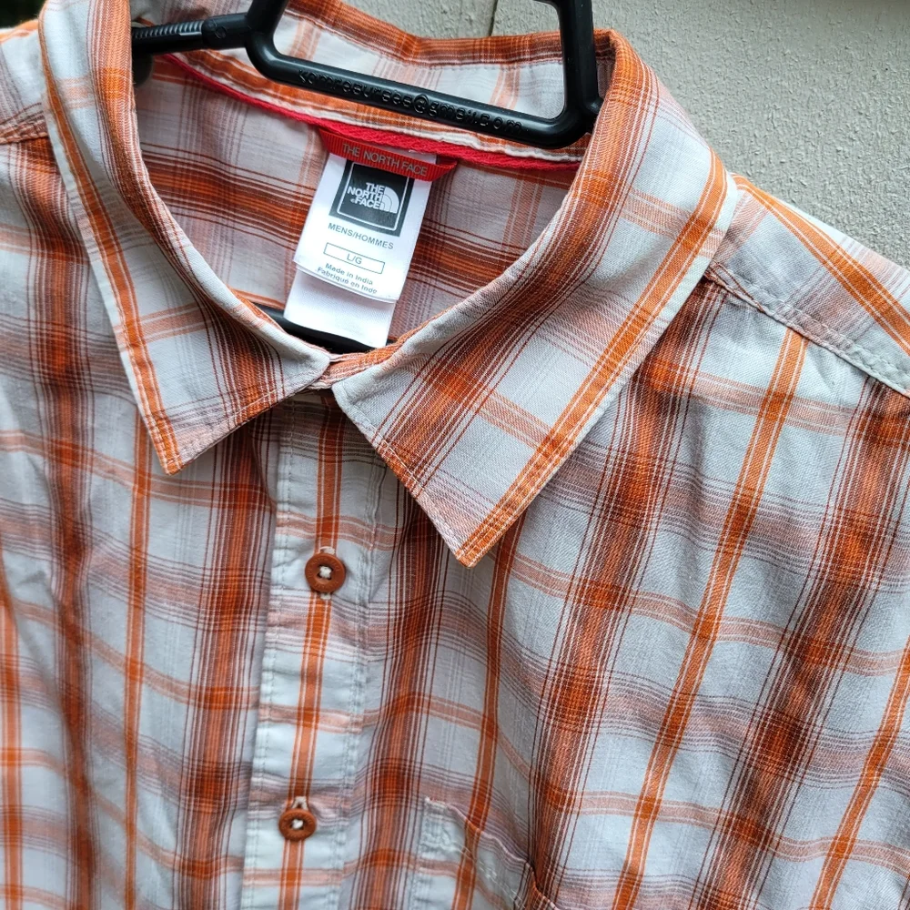 The North Face SS Button Front Shirt Large